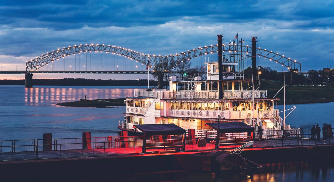 Memphis Riverboat Cruise on the Mississippi
